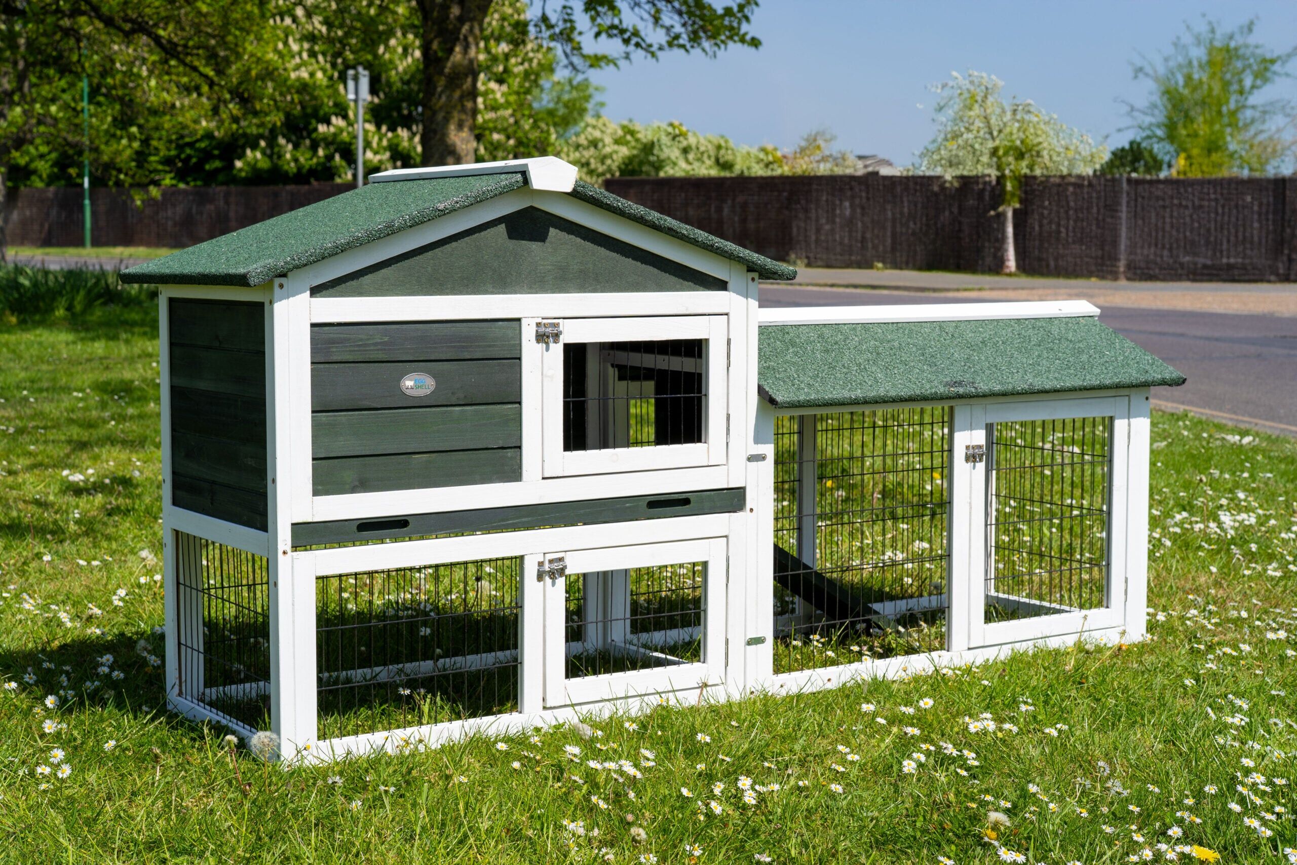 6ft Rabbit Hutch – Green Design – Fox Resistant Hutch - Image 1